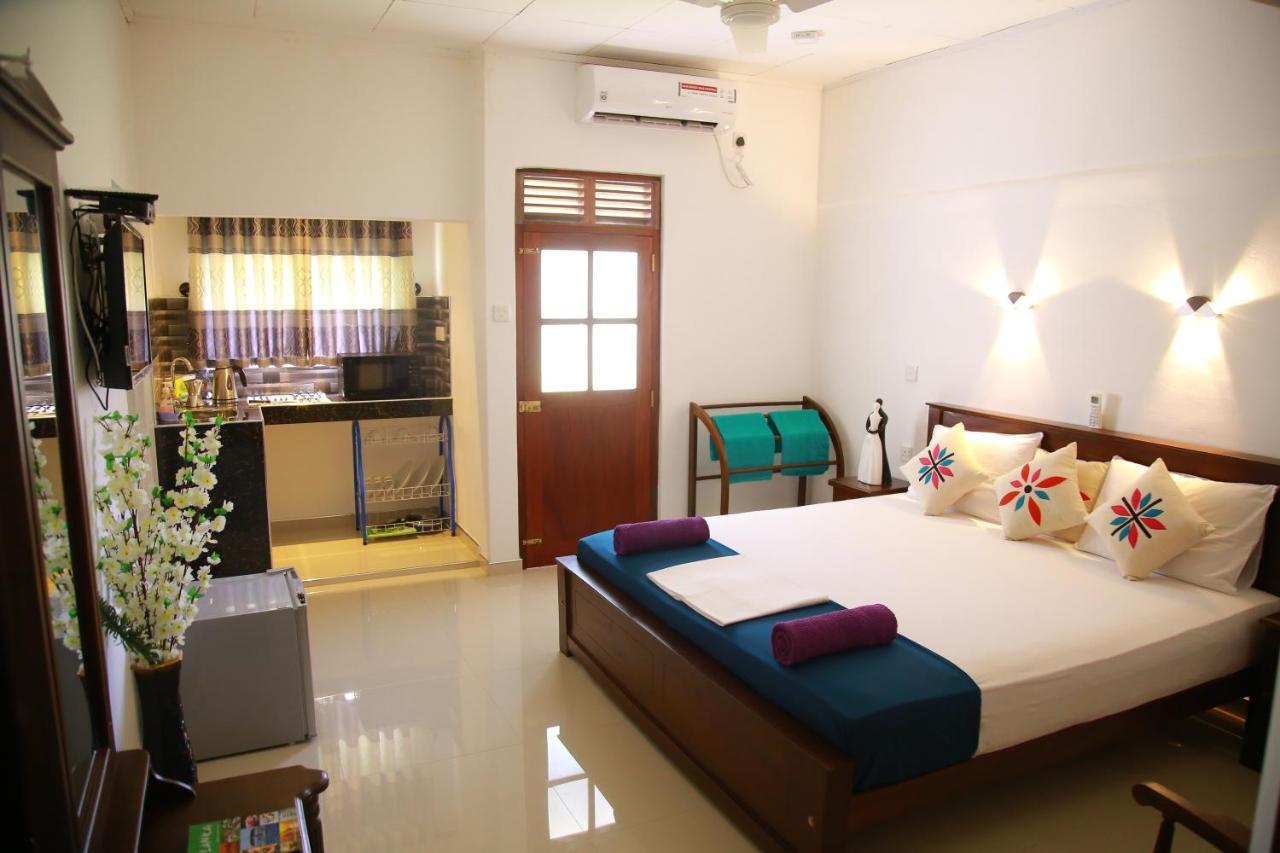 Aken Villa Hikkaduwa Bagian luar foto
